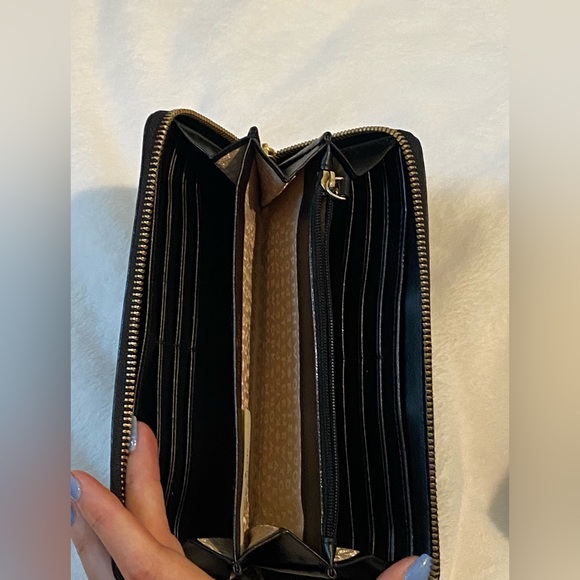 *RETIRED* KATE SPADE Leopard Print Cedar Street Vinyl Tote 4 Piece Set - Picture 8 of 16